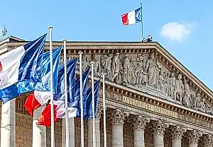 Francia abandona Zoom y Teams