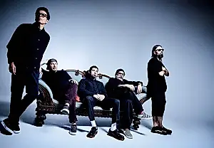 Deftones vende sus derechos