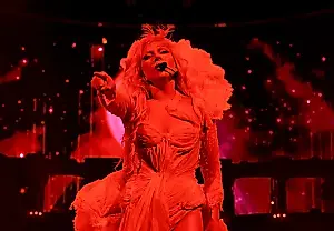 Gaga contra el ICE