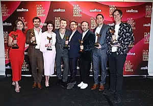 Dinero contra espíritu: cómo los premios indie venden su alma por el brillo de las estrellas