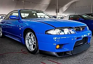 El raro Skyline R33 LM