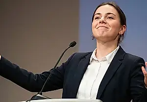 Cuando la elocuencia se queda corta frente al texto