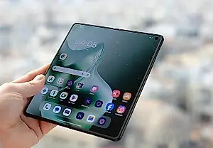Motorola Razr Fold: brillo para presumir