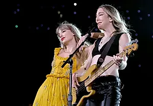 La boda de Este Haim y Jonathan Levin: un banquete de estrellas con Taylor Swift y Stevie Nicks