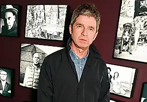 Noel Gallagher arremete contra Bond y los estadounidenses