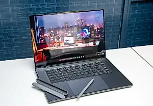 Portátil Lenovo Yoga Pro 9i: más brillante que el sol y con lápiz óptico