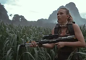 Zoe Saldaña supera a Scarlett Johansson en taquilla