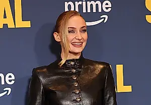 Sophie Turner será la nueva Lara Croft en la serie de Tomb Raider de Amazon