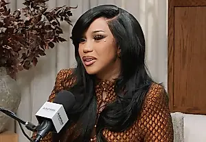 Cardi B y los vuelos caros