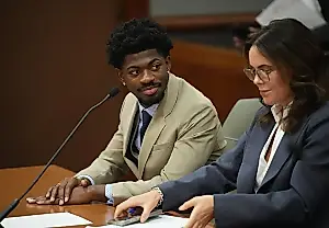 Lil Nas X, camino a que retiren los cargos