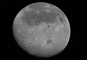 Récord lunar y un nuevo cráter