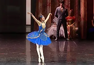 Haruka alza el vuelo