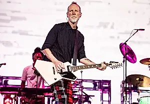 El guitarrista de No Doubt habla de su diagnóstico de párkinson