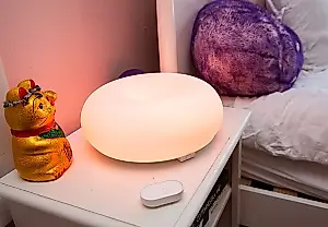 La lámpara inteligente Varmblixt de Ikea