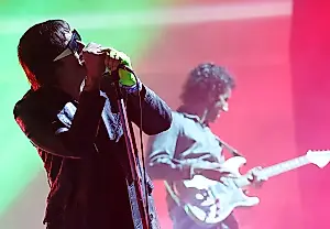 The Strokes contra el mundo