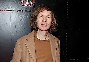 Beck se lanza en solitario