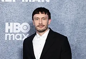 Medio hombre