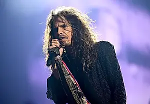 ¿Se libra Steven Tyler de responder ante la justicia? La jueza desestima casi toda la demanda por abusos sexuales