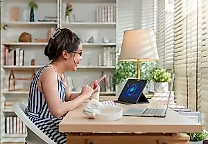 Psicólogos contra la IA: ¿a quién confiarle la cabeza?