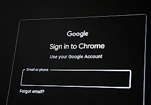Chrome silently downloads 4GB AI file, researcher claims