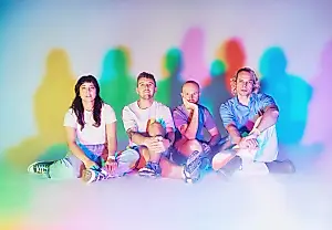 The Beths: Музыкальная драма о здоровье и гастролях