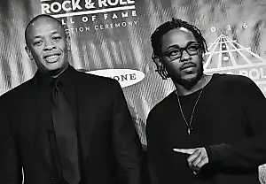 Kendrick Lamar и Dr. Dre вернулись в родную школу