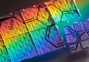 Микродозинг LSD даёт всплеск настроения у депрессивных взрослых