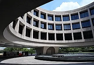 La colección del Hirshhorn crece para su aniversario