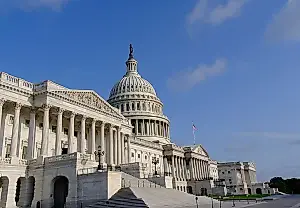 Сенат США снова продвигает COPPA 2.0