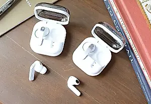 Galaxy Buds 4 y 4 Pro: un paso adelante y dos atrás