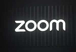 Zoom вернулся после сбоев