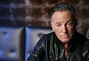 Bruce Springsteen canta a MacGowan