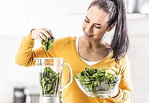 Espinacas: beneficios sin mitos