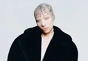 El nuevo himno sombrío de Lykke Li
