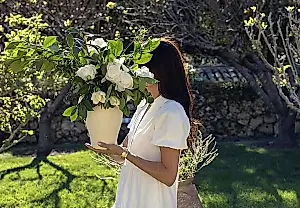La primavera de Meghan Markle, vestida de blanco