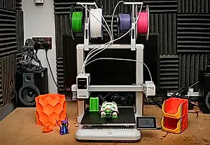 El debut de Anycubic Kobra X en cuatro colores