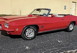 Las distintas caras de Pontiac