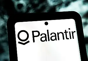 Британские регуляторы отдали данные Palantir