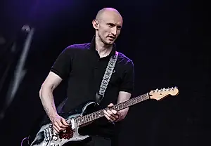 Rob Harvey publica su primer álbum en solitario