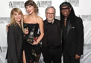 Taylor Swift en la cima: de los récords al Salón de la Fama