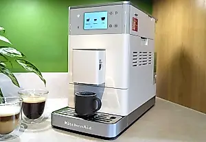 KitchenAid KF4: espresso perfecto y bebidas con hielo decepcionantes