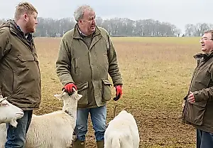 Clarkson's Farm: пятый сезон задерживается, а шестой под угрозой