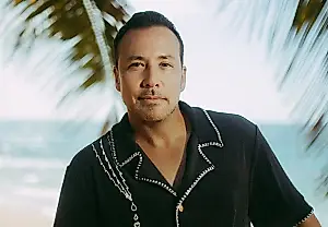 Howie D выпускает песню Coqui на испанском