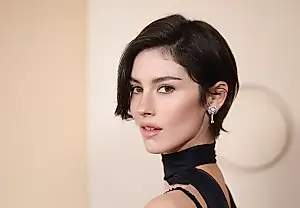 Gracie Abrams desvela la lista de canciones de su nuevo álbum, «Daughter From Hell»