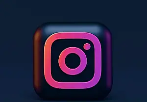 Instagram теперь позволяет добавлять уникальные подписи к каждому слайду карусели