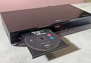 Vinilos y Blu-ray: vuelven los soportes físicos