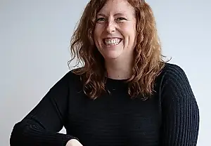 Courtney Finn, nueva conservadora jefe de Crystal Bridges