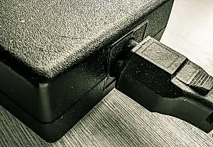 Почему громоздкие зарядки для ноутбуков уходят в прошлое