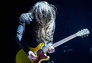 Uncle Acid acusa a Gorillaz de interrumpir su concierto