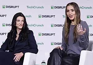 Pillan a la aplicación de IA de Phoebe Gates falseando compras